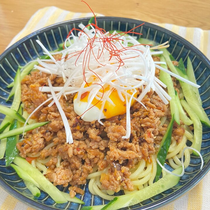 ピリ辛⭐ジャージャー麺
